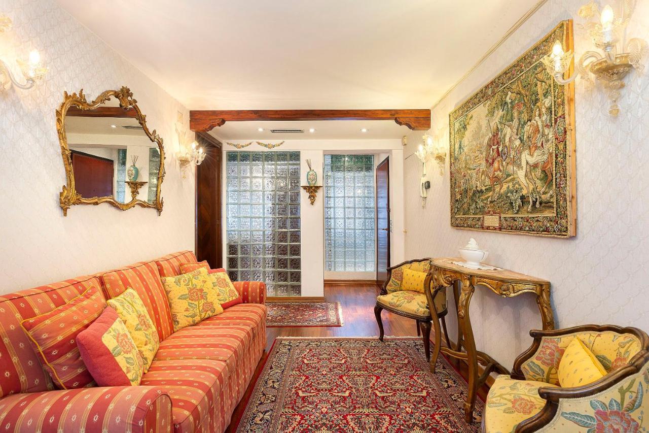 Canal-Fresco-Rialto البندقية المظهر الخارجي الصورة